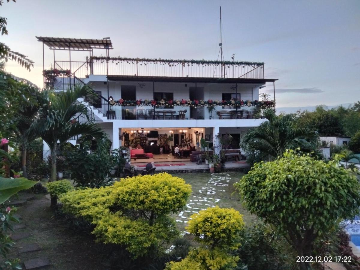 Hotel Casa De Robles Tanay Rizal Exterior foto